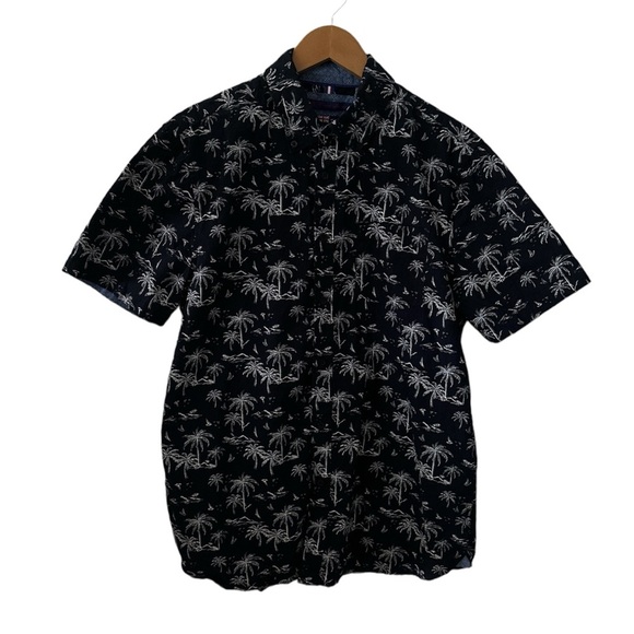 English Laundry Tropical Print Navy Blue and White Button Down Shirt sz M - Picture 1 of 8